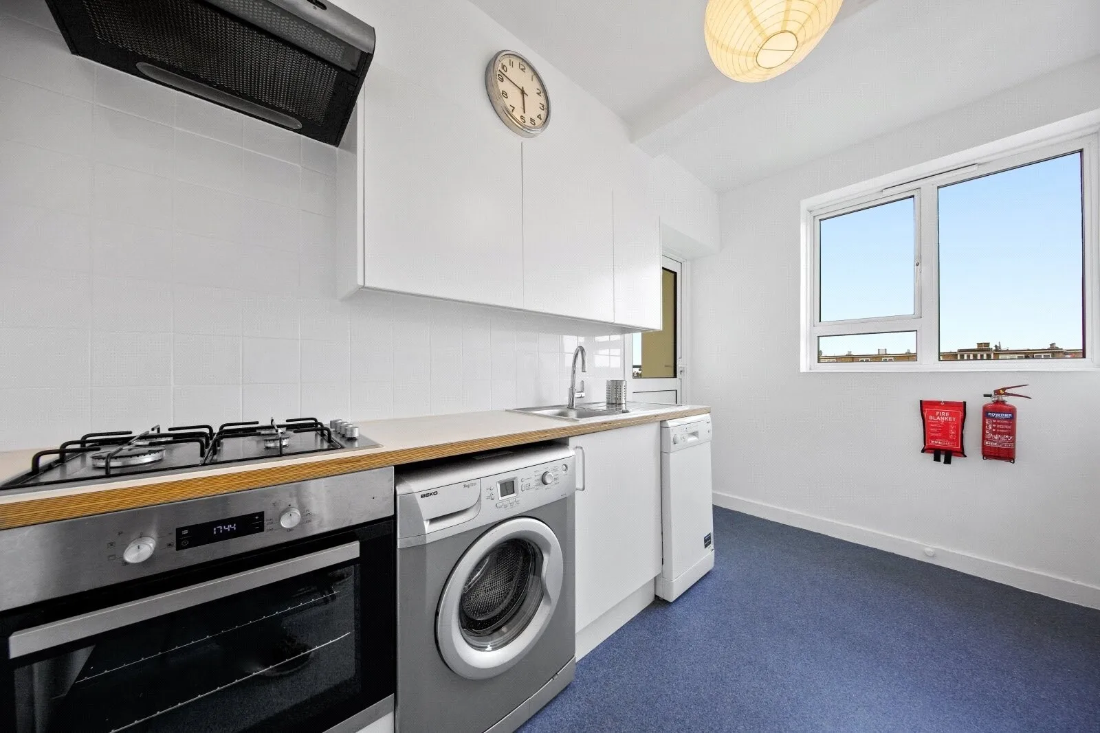 Flat Cumberland Market in Greater London