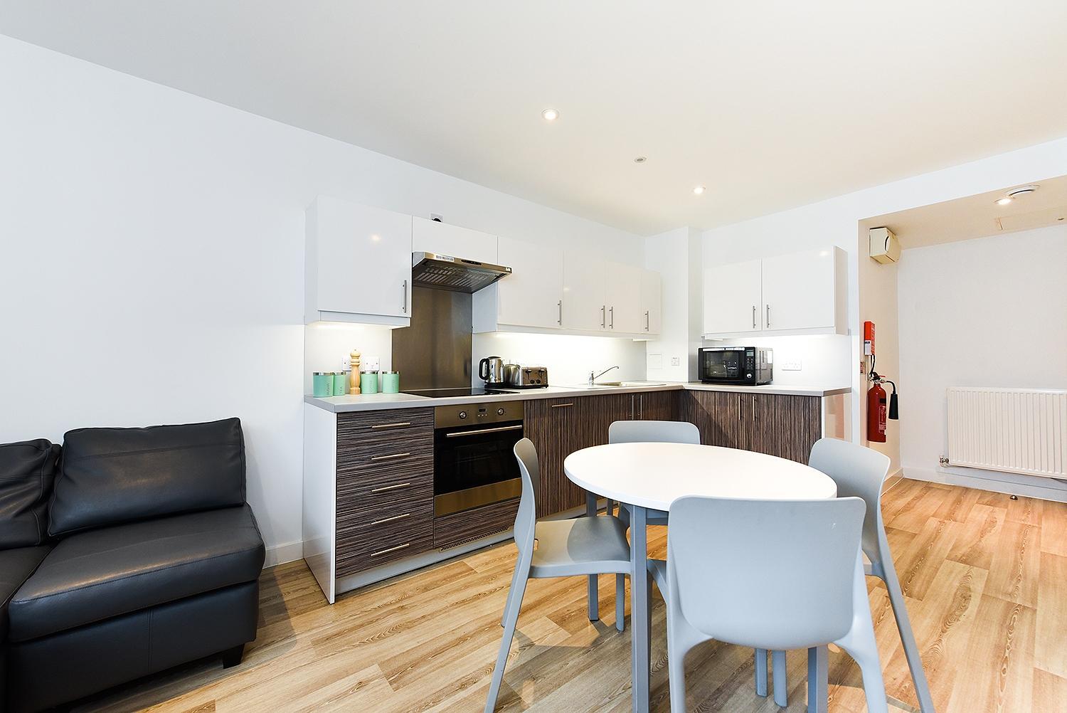 Room Blandford Square in Newcastle upon Tyne