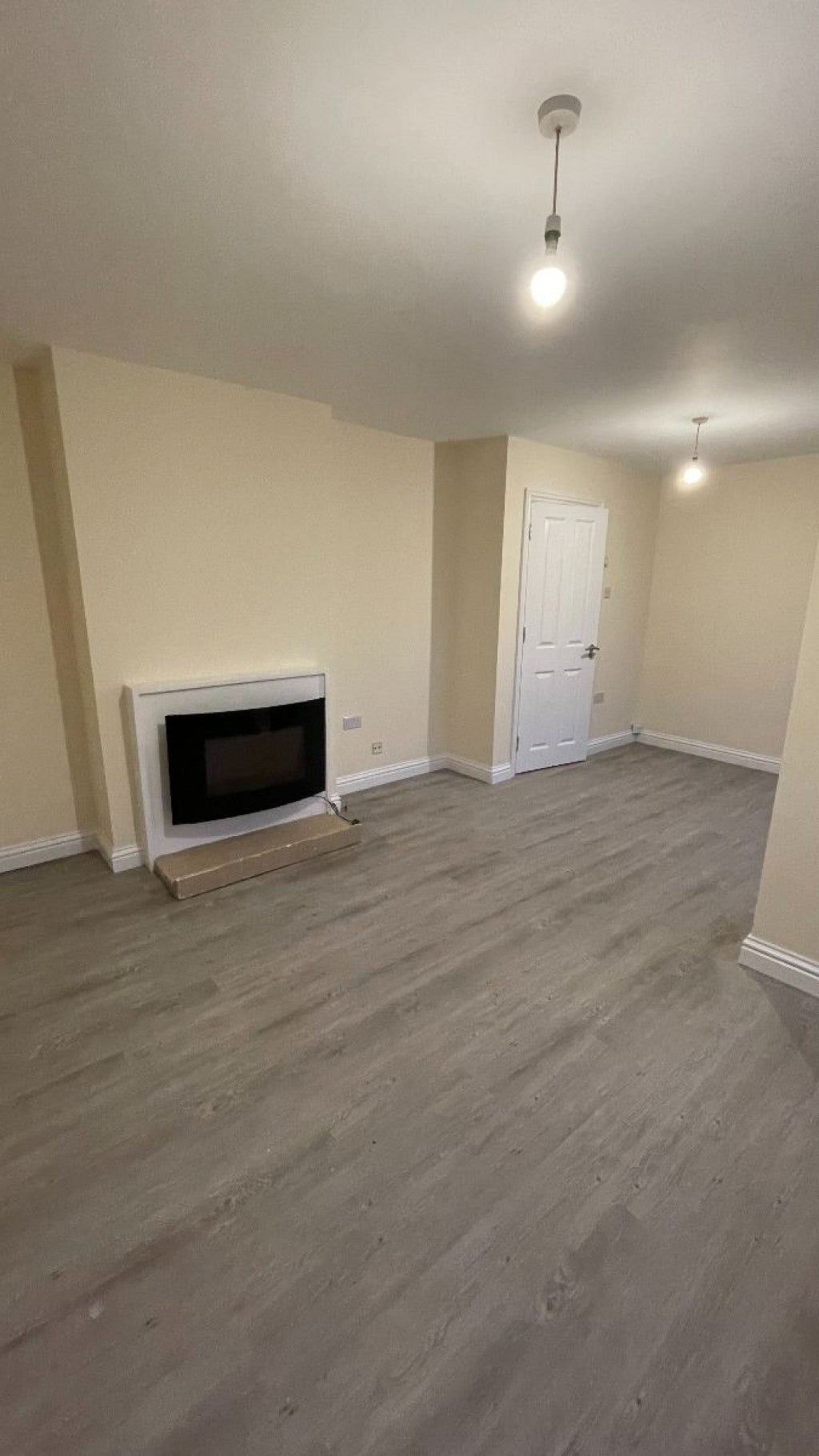 Flat Oakfield Close in Greater London