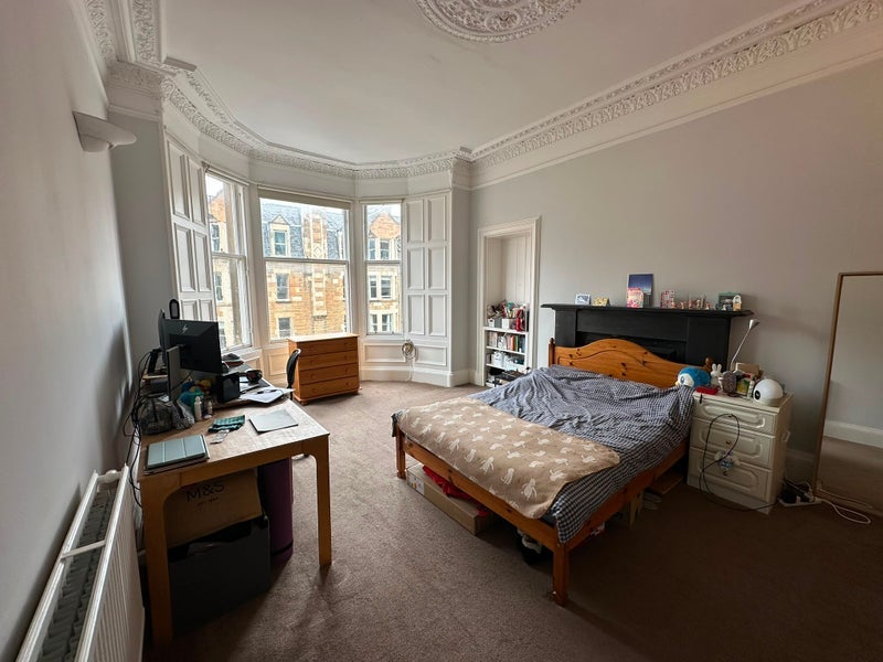 Flat Bruntsfield Avenue in City of Edinburgh