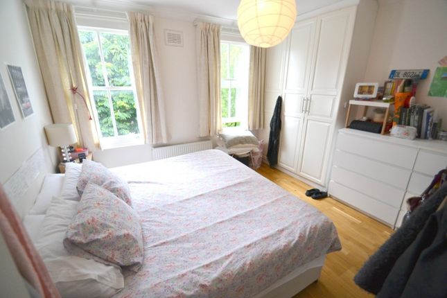 Flat Old Brompton Road in Greater London