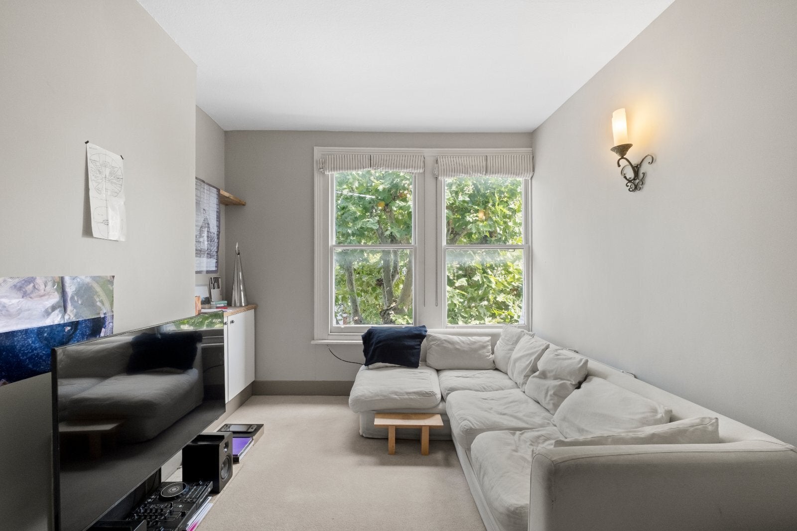 Flat Wandsworth Bridge Road in Greater London