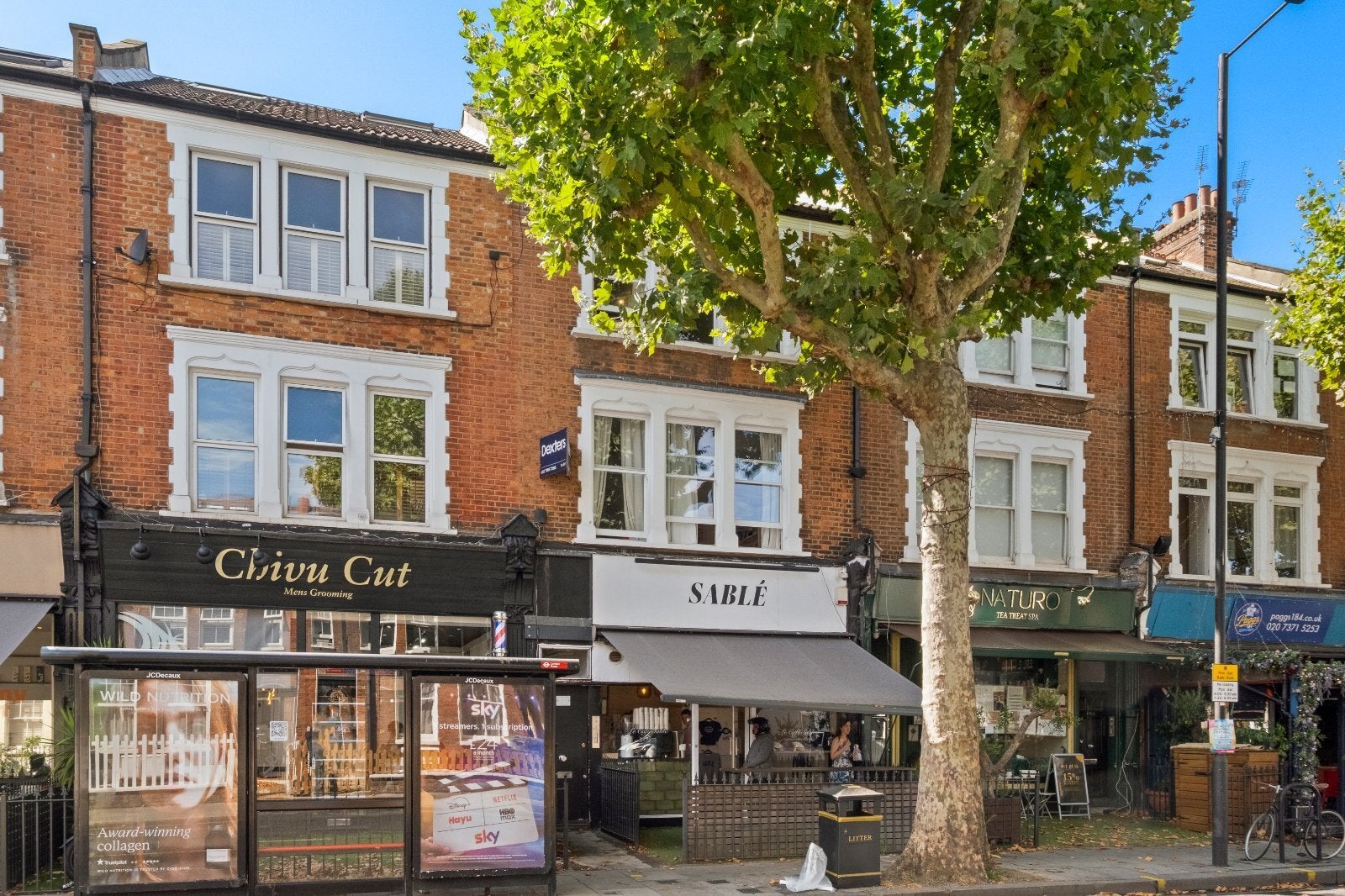 Flat Wandsworth Bridge Road in Greater London