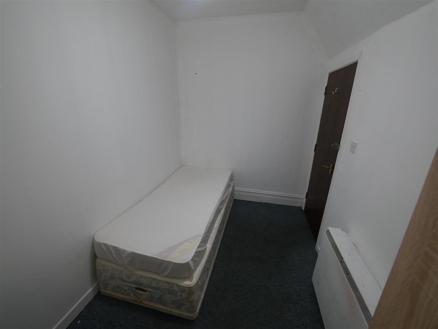 Room The Mount in Ringwood
