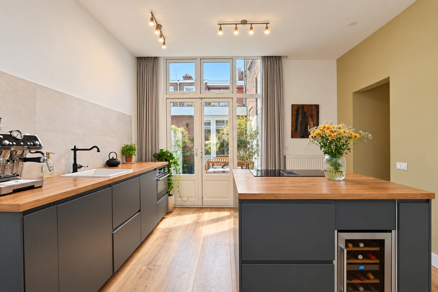 Appartement Van St. Aldegondeplein 5 in Den Haag