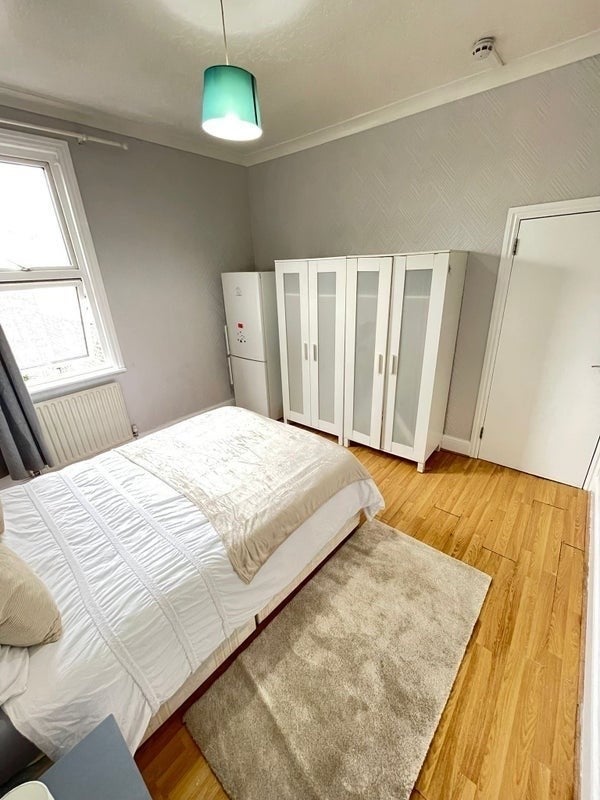Room Gladesmore Road in Greater London