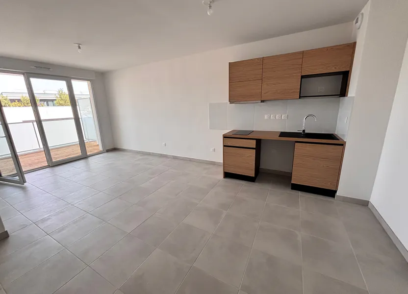 Appartement Place Charles de Gaulle à Castelnau-le-Lez