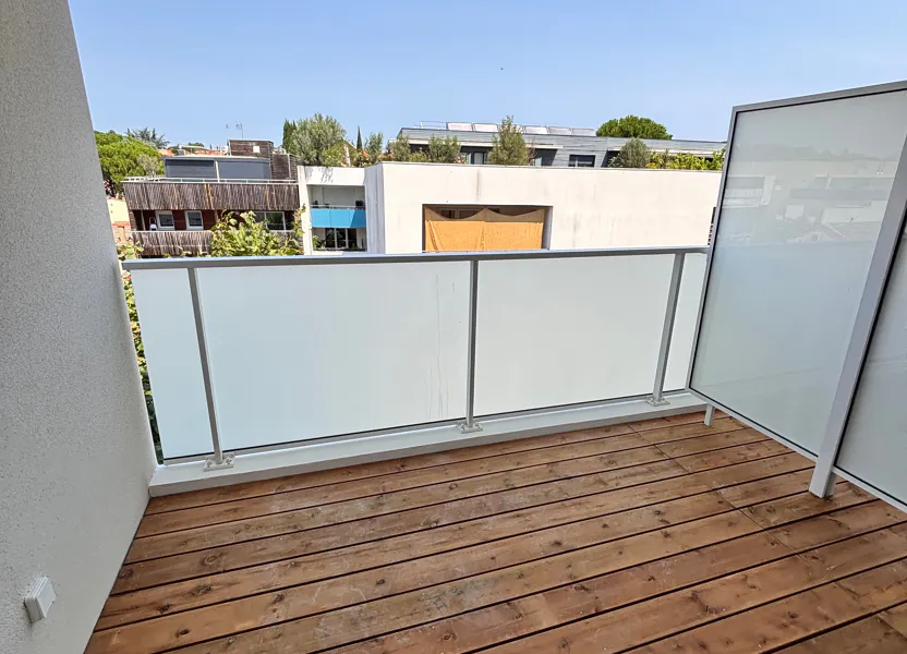 Appartement Place Charles de Gaulle à Castelnau-le-Lez