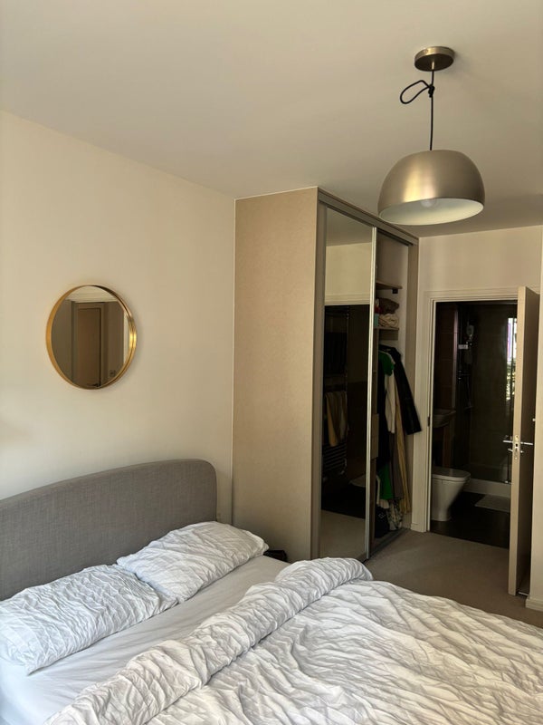 Room Nellie Cressall Way in Greater London