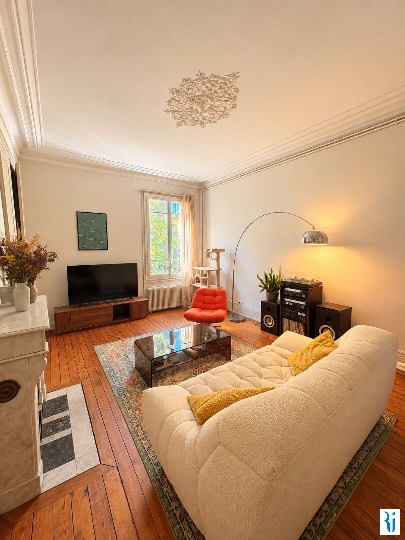 Flat Rue aux Juifs in Rouen