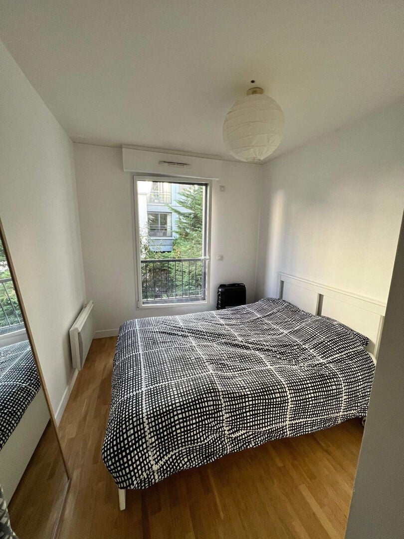 Flat Rue de Lappe in Paris