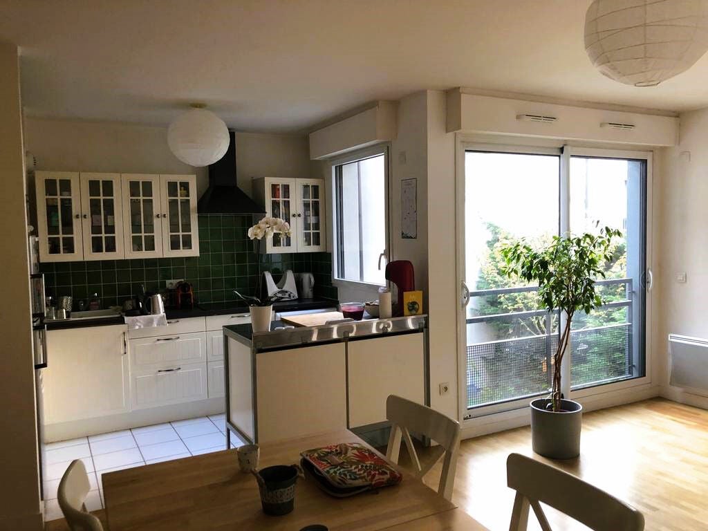 Flat Rue de Lappe in Paris
