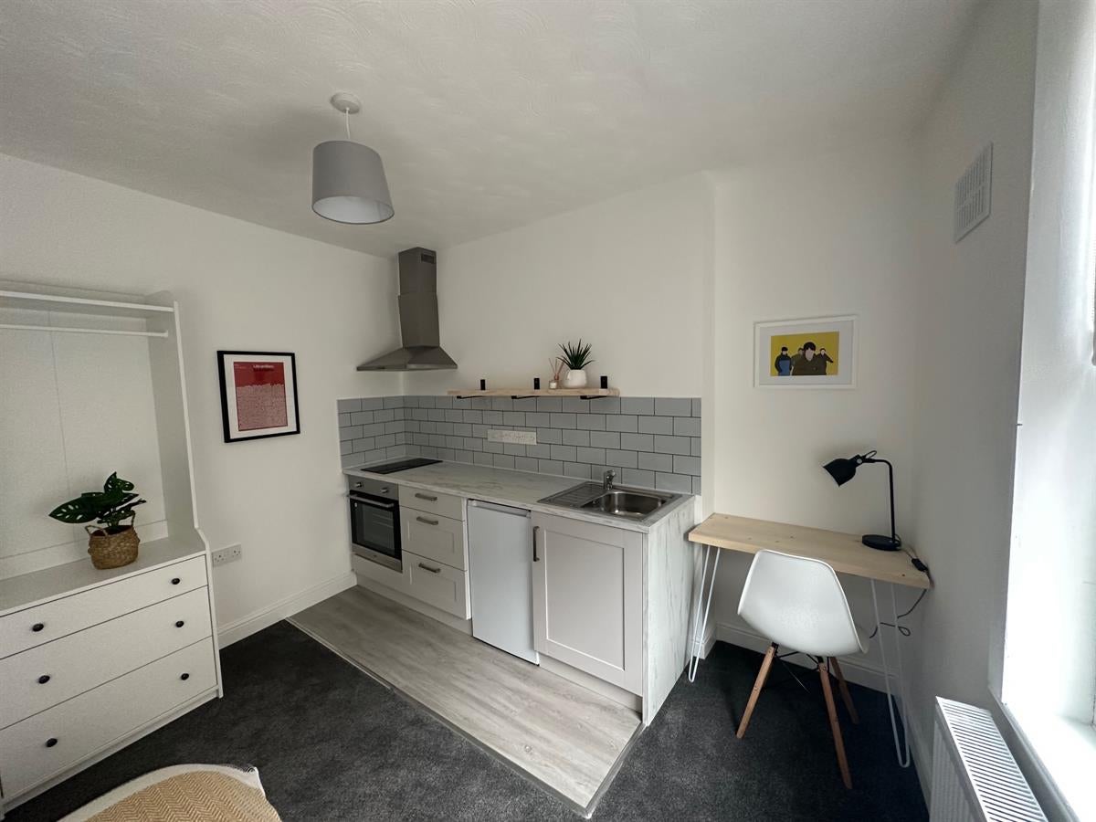Room Prebend Street in Bedford