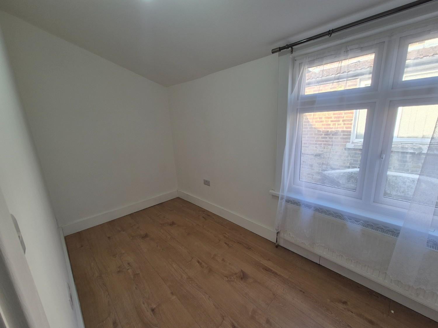 House Nevis Close in Greater London