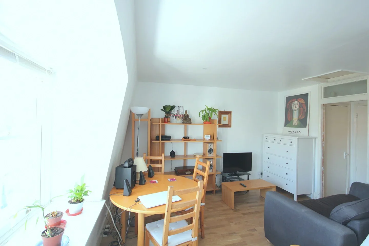 Flat Stonor Road in Greater London