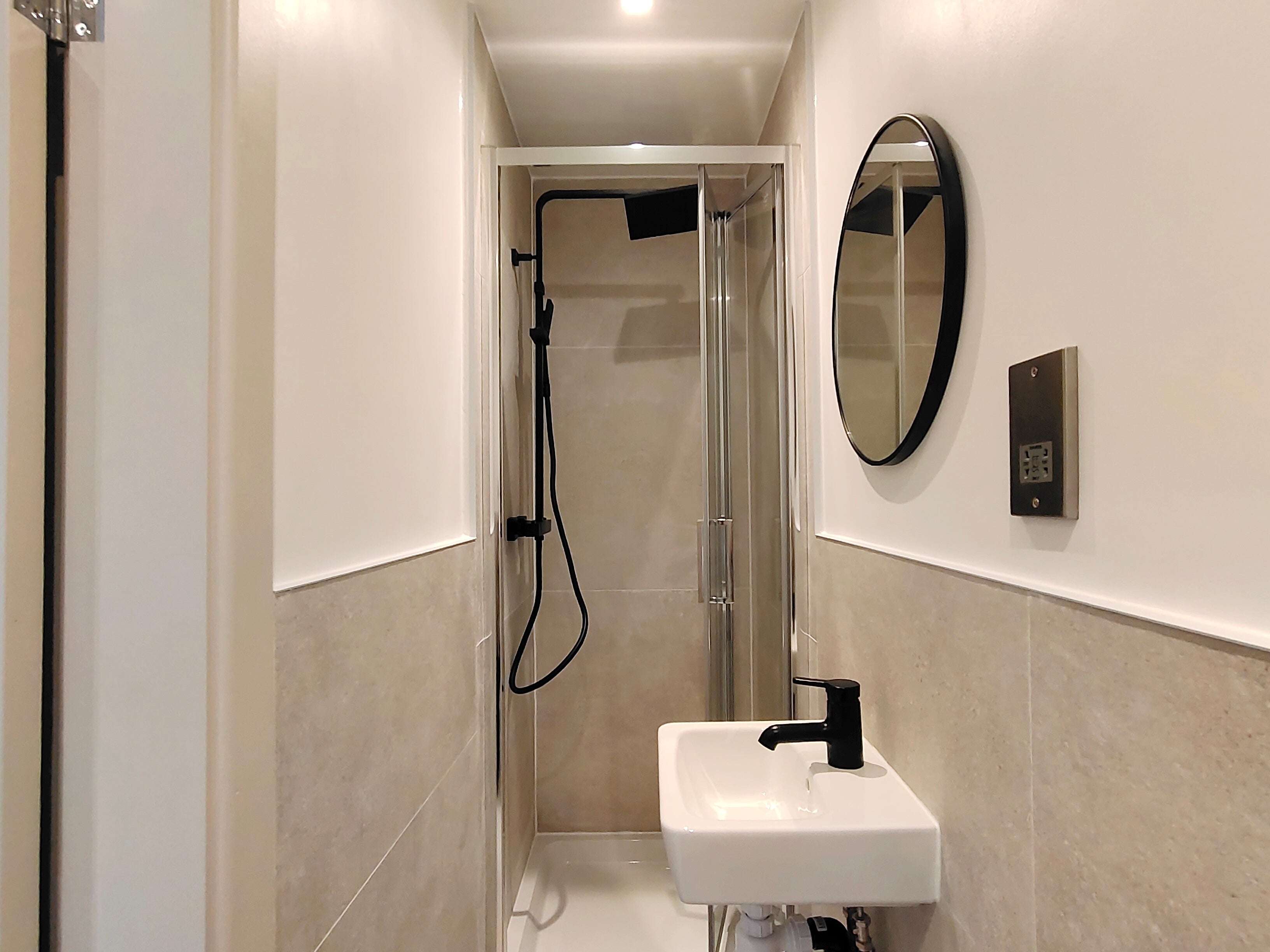Room Villiers Road in Greater London