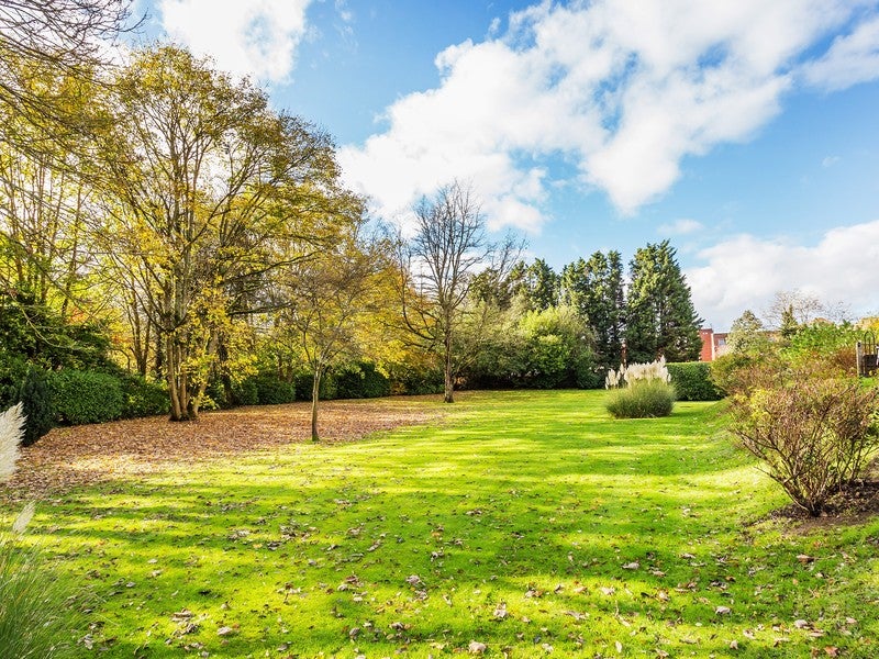 Flat Bancroft Court in Reigate and Banstead