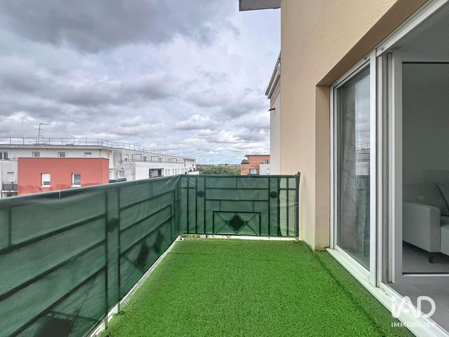 Flat Rue du Pont Vert in Saint-Ouen-l'Aumône