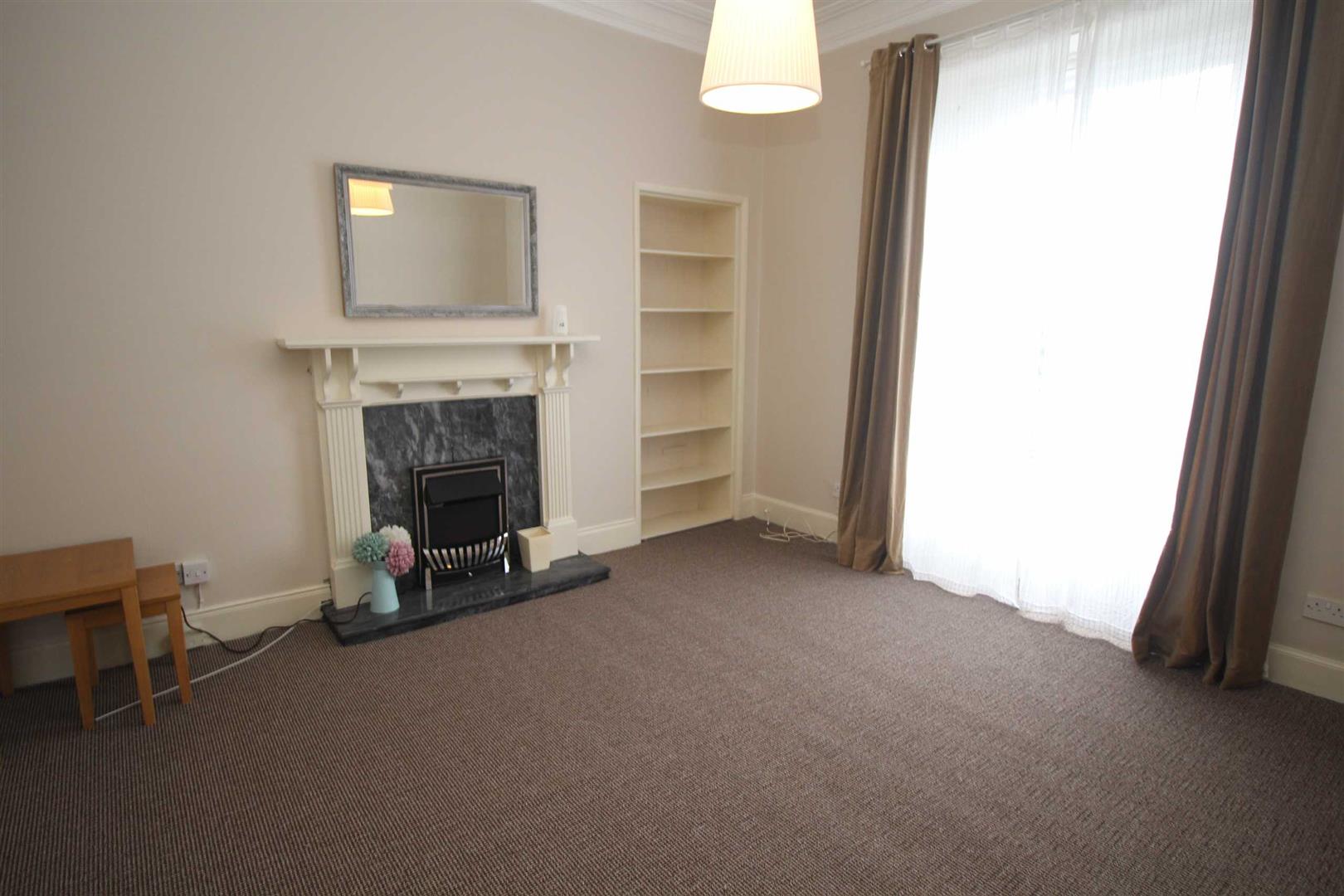 Flat Wellington Street in Greenock
