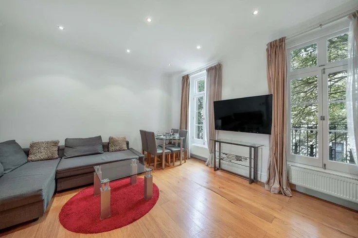 Flat Westbourne Terrace in City of Westminster