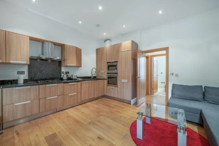 Flat Westbourne Terrace in City of Westminster