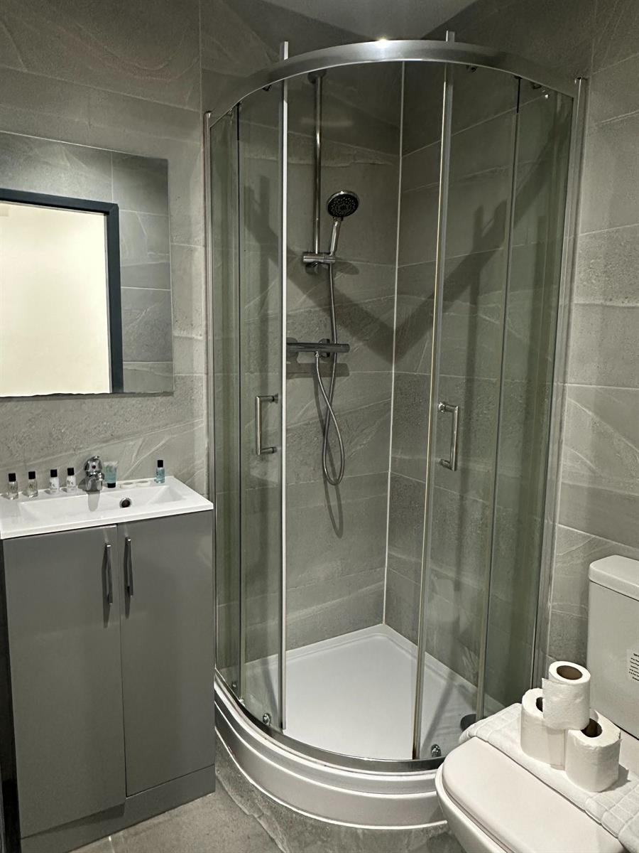 Room Anlaby Road in Hull