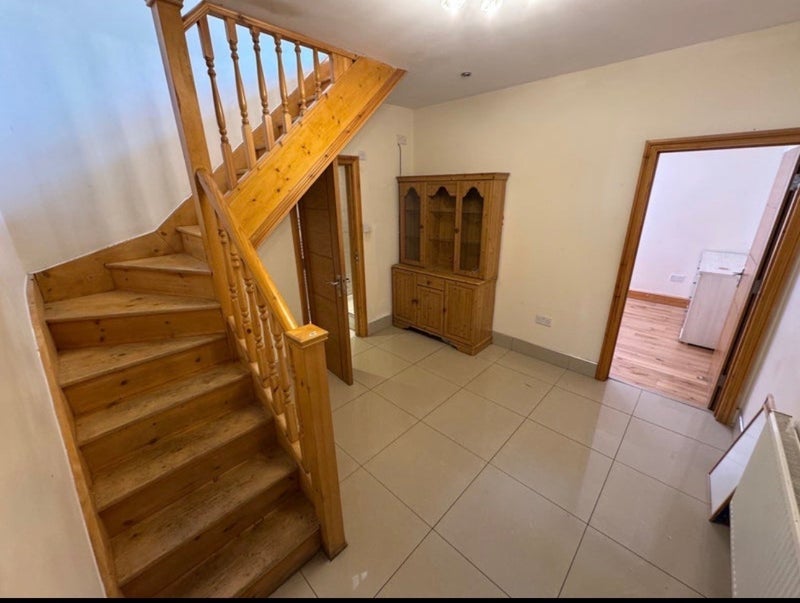 Room Onra Road in Greater London