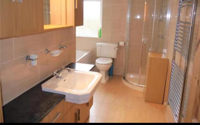 Room Holme Lane in Bradford