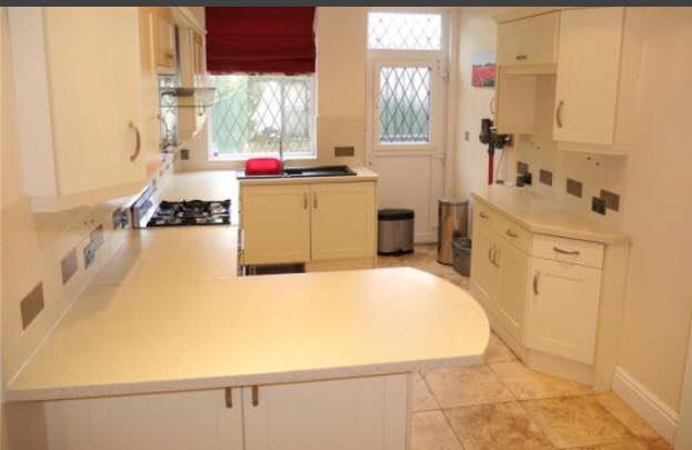 Room Holme Lane in Bradford