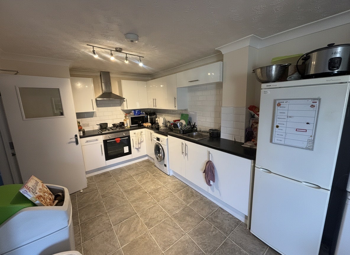 Flat Saxton Close in Nottingham