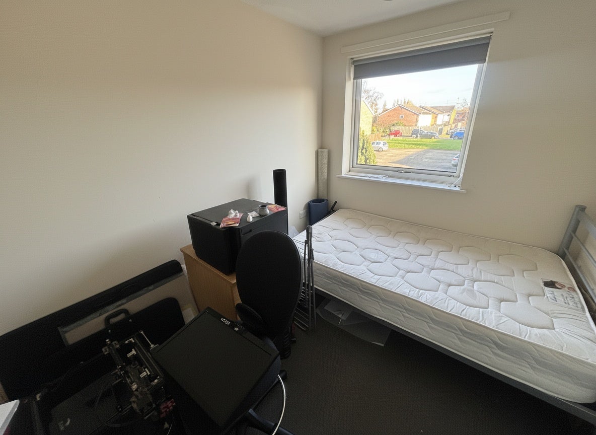 Flat Saxton Close in Nottingham