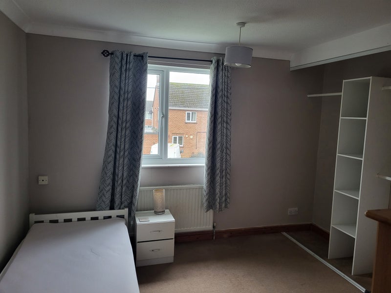 Room Queensway in North Kesteven