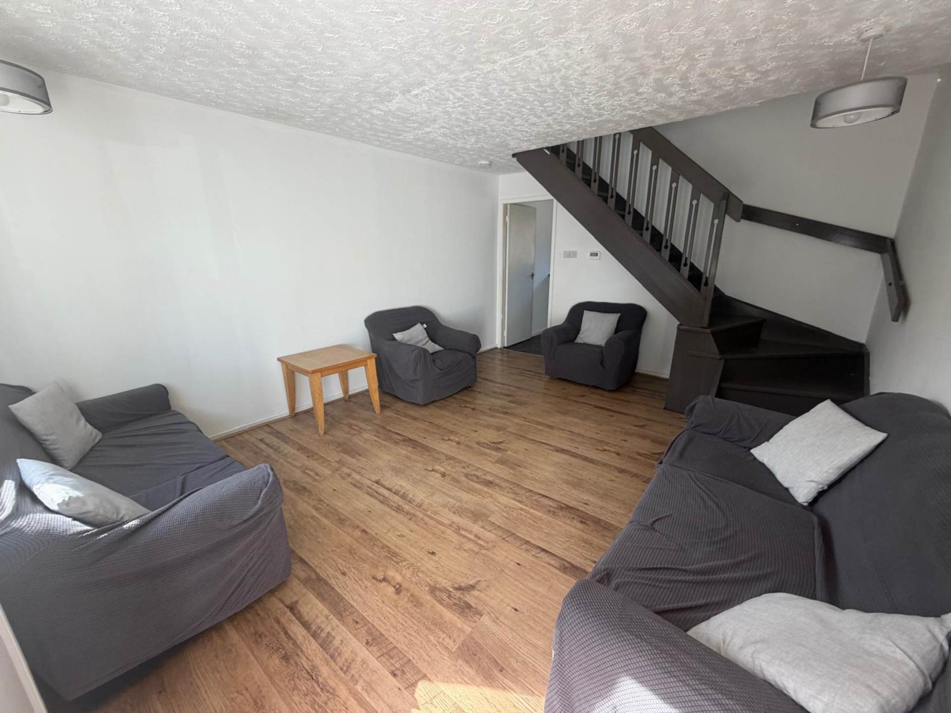House Bayne Close in Greater London