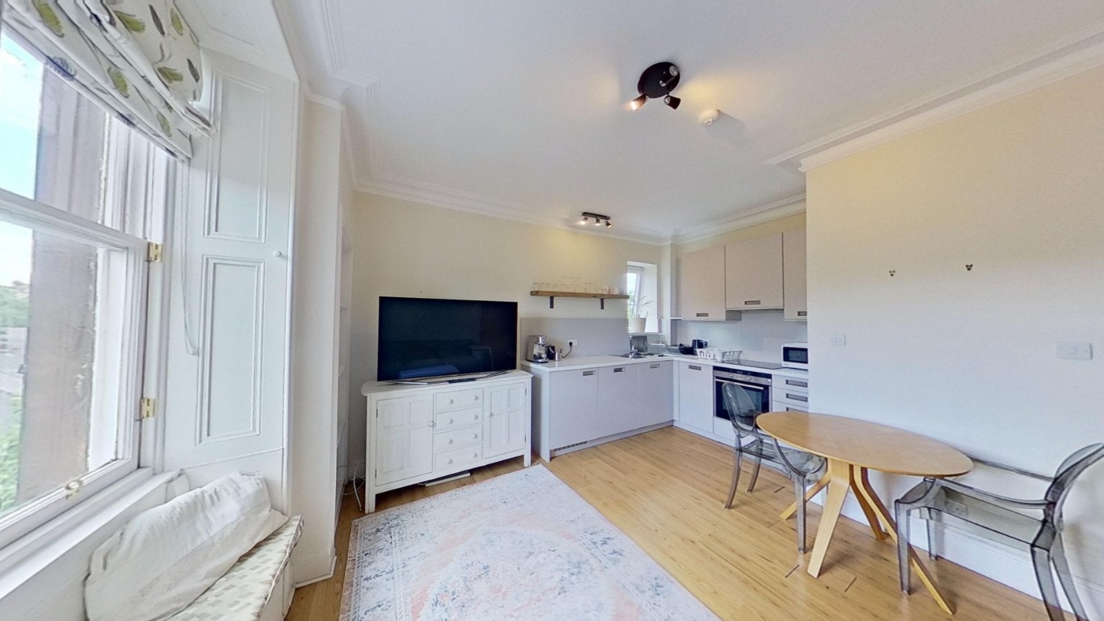 Flat Cheyne Street in City of Edinburgh