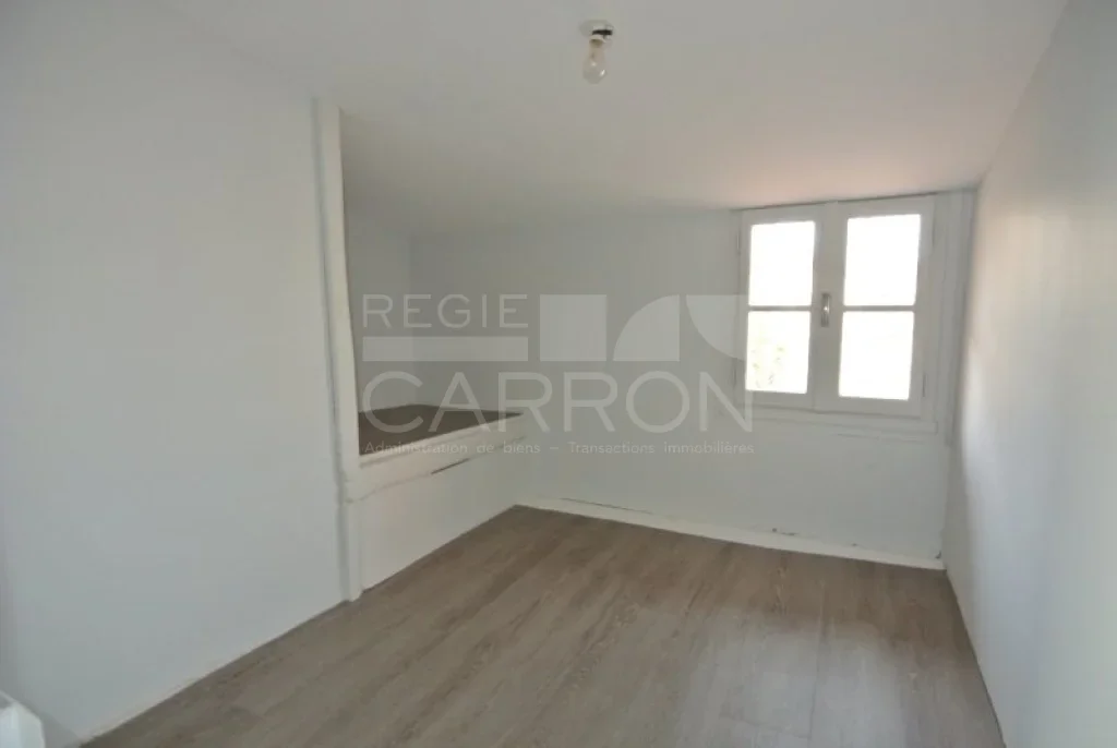 Appartement Place de la Croix-Rousse à Lyon
