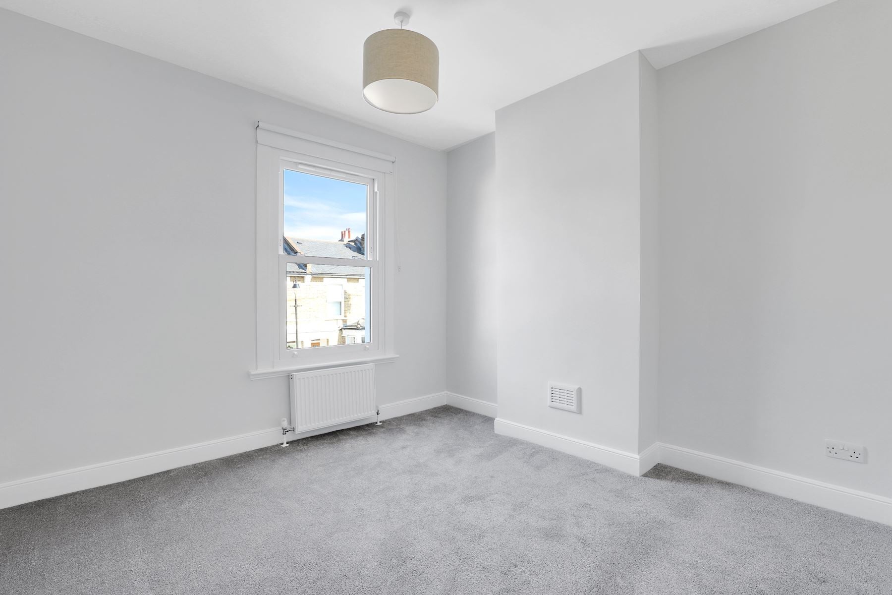 Flat Howden Street in Greater London