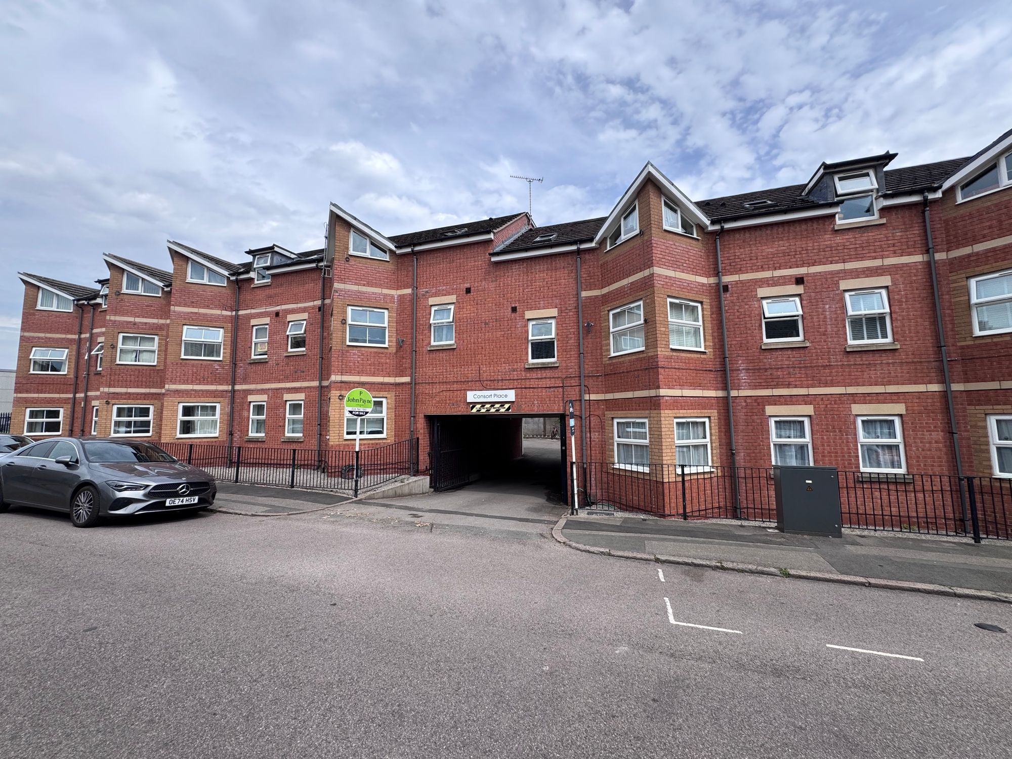 Flat Shakleton Road in Coventry
