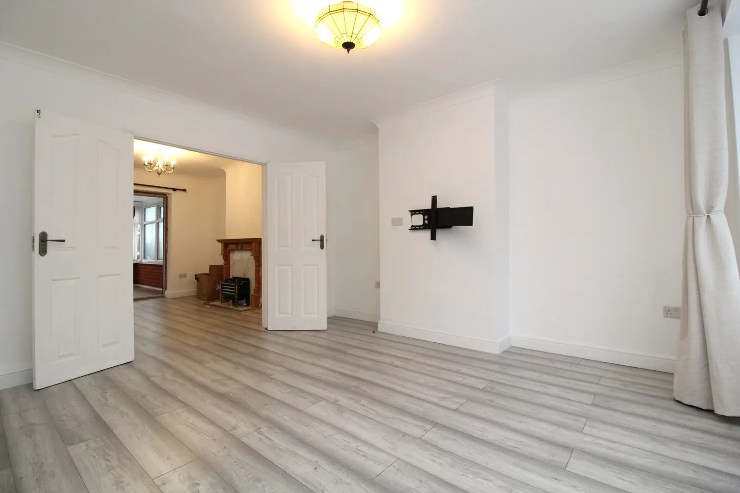 House Rushdene Road in Brentwood