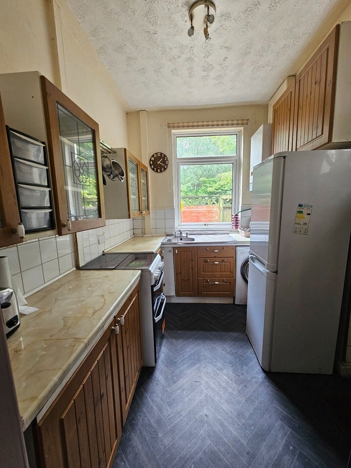 House Coalshaw Green Road in Chadderton