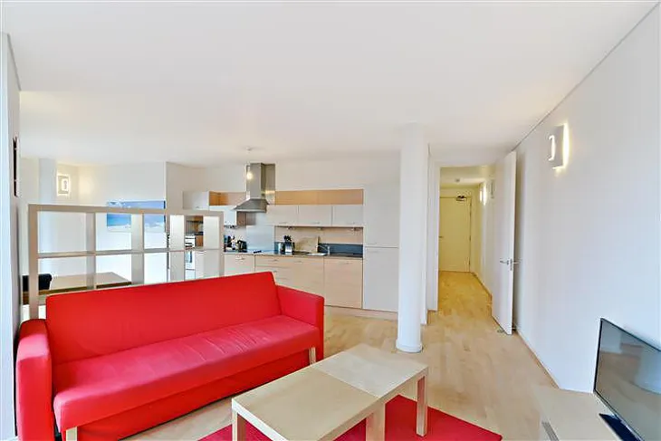 Flat West Parkside in Greater London