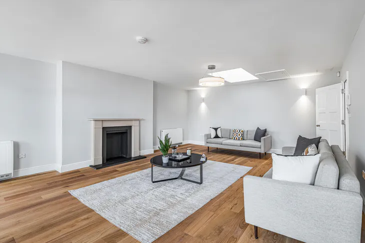 Flat Queen Anne Street in City of Westminster