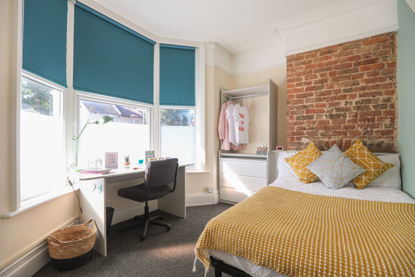 Flat Elm Grove in Brighton