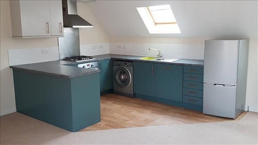 Flat Mare Close in Whitchurch