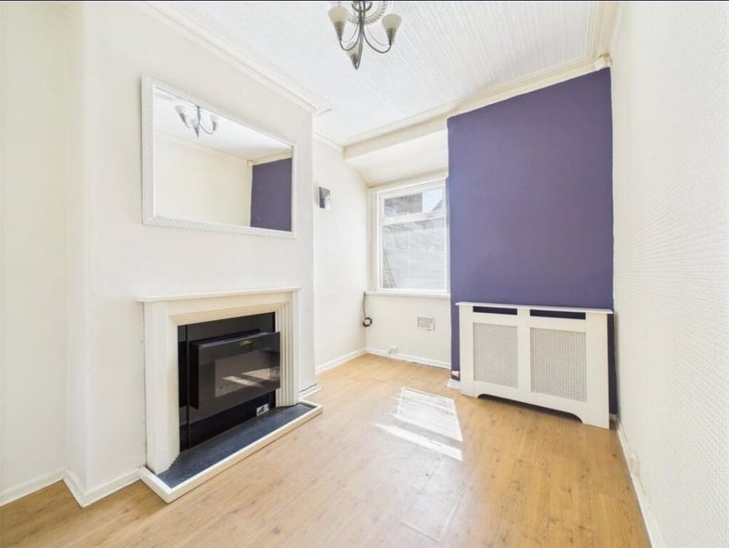 Room Cedric Street in Salford