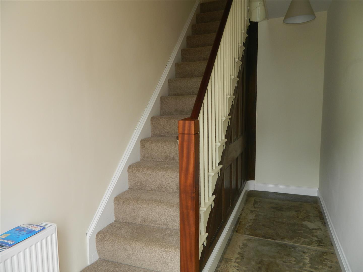 Flat Crewe Road in Sandbach