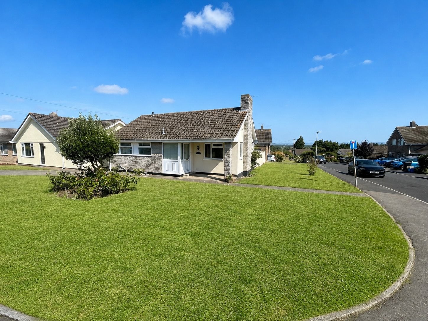 House Edgebury in Woolavington