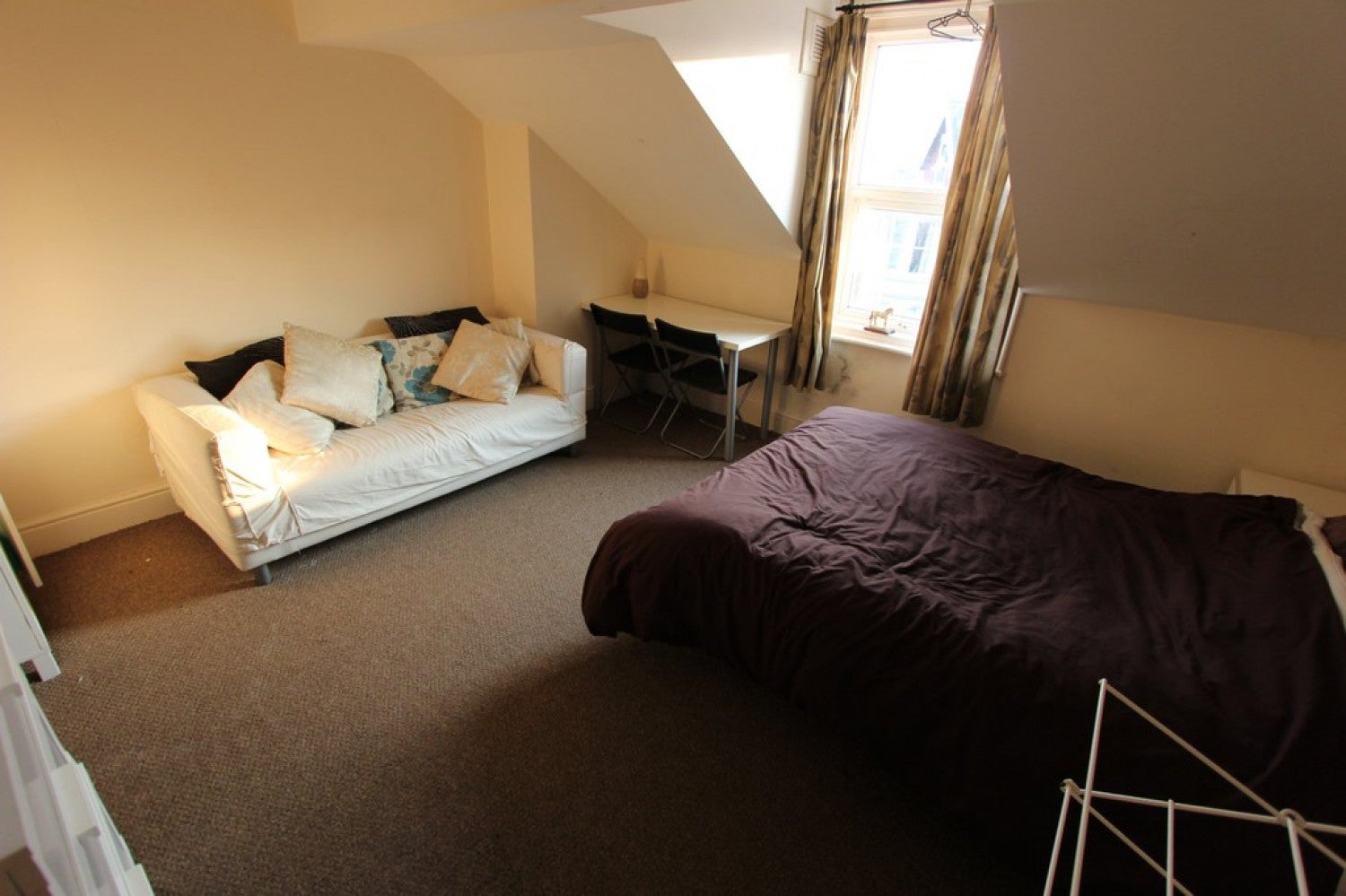 Flat Hornby Road in Blackpool