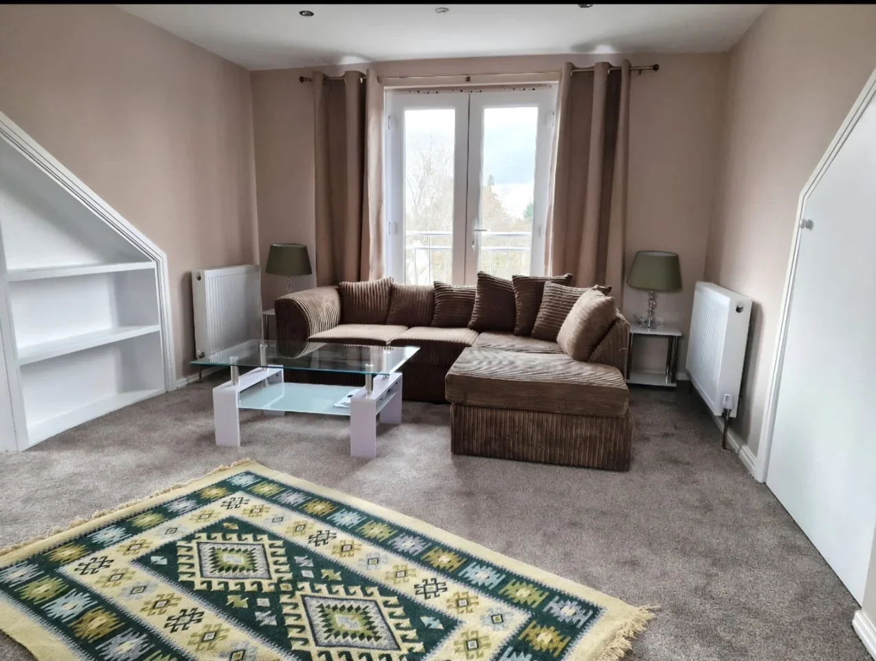 Flat Golfside Close in Greater London