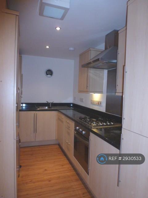 Flat Preston Road in Yeovil