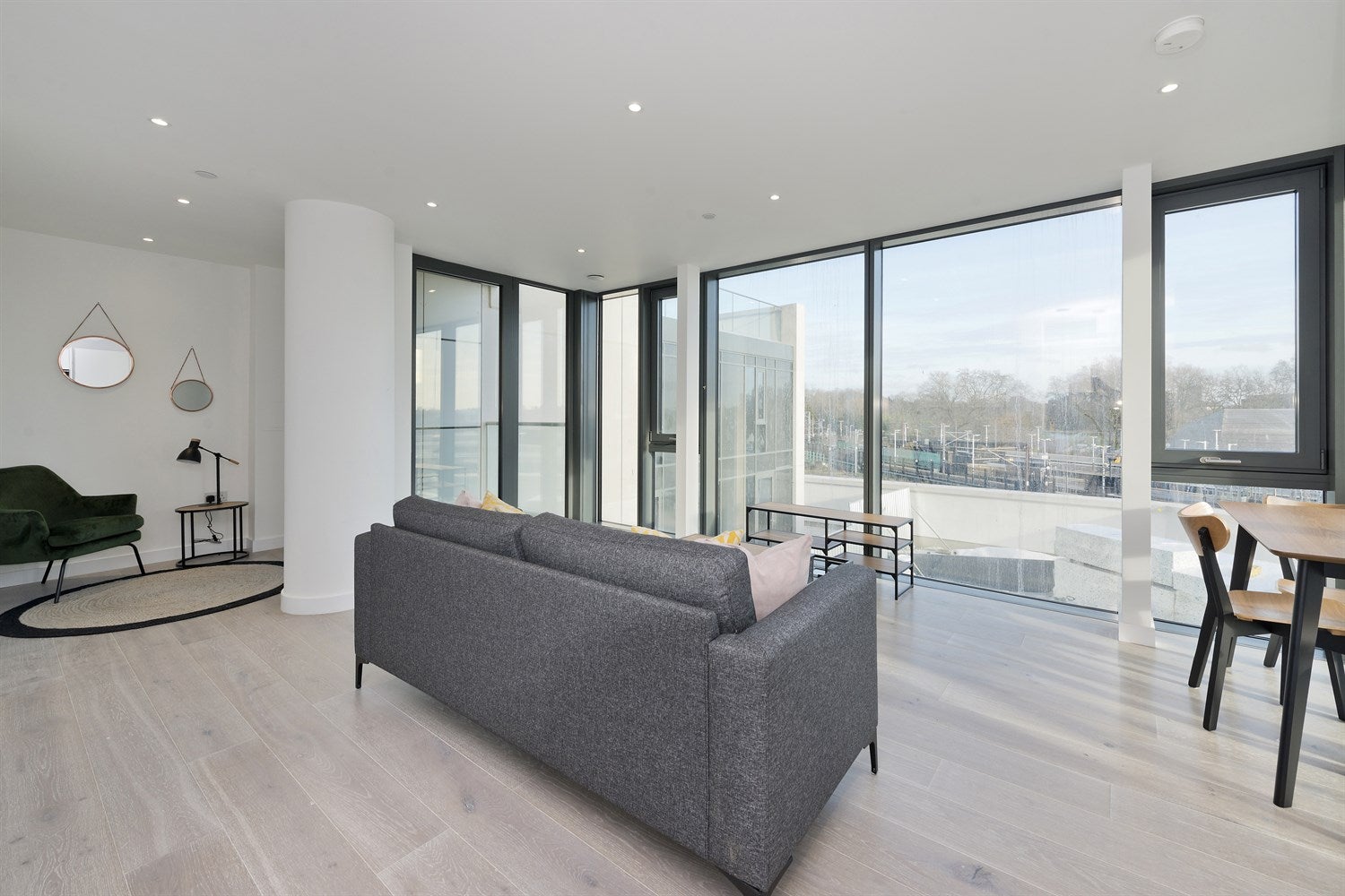 Flat City North Place in London